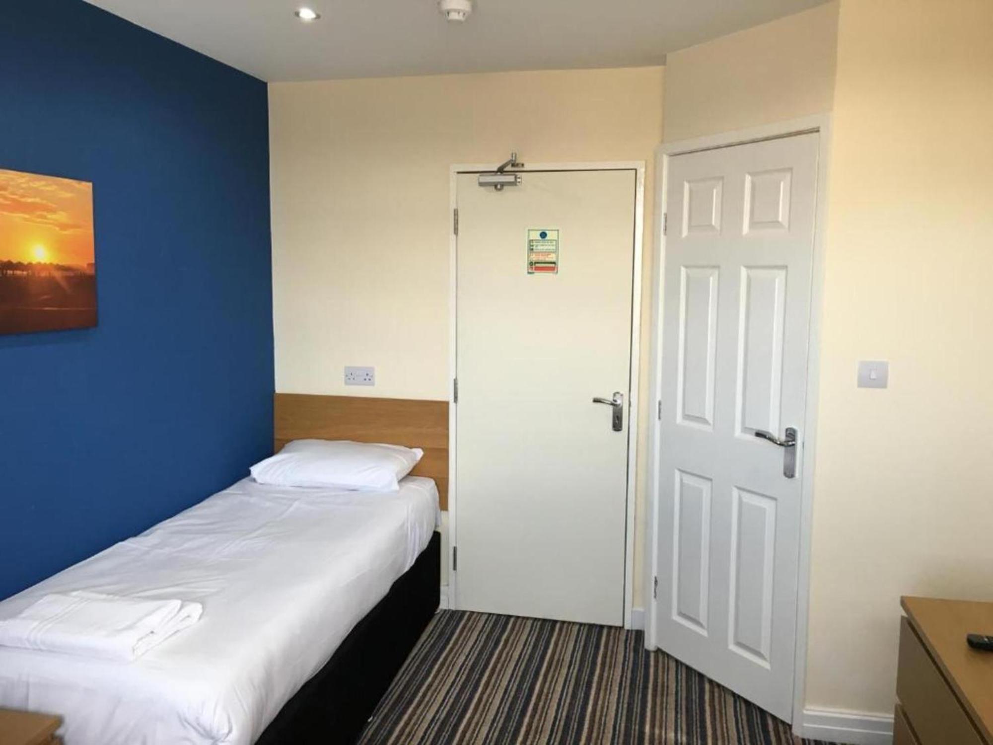Oyo Wave Crest Hotel Blackpool Eksteriør bilde