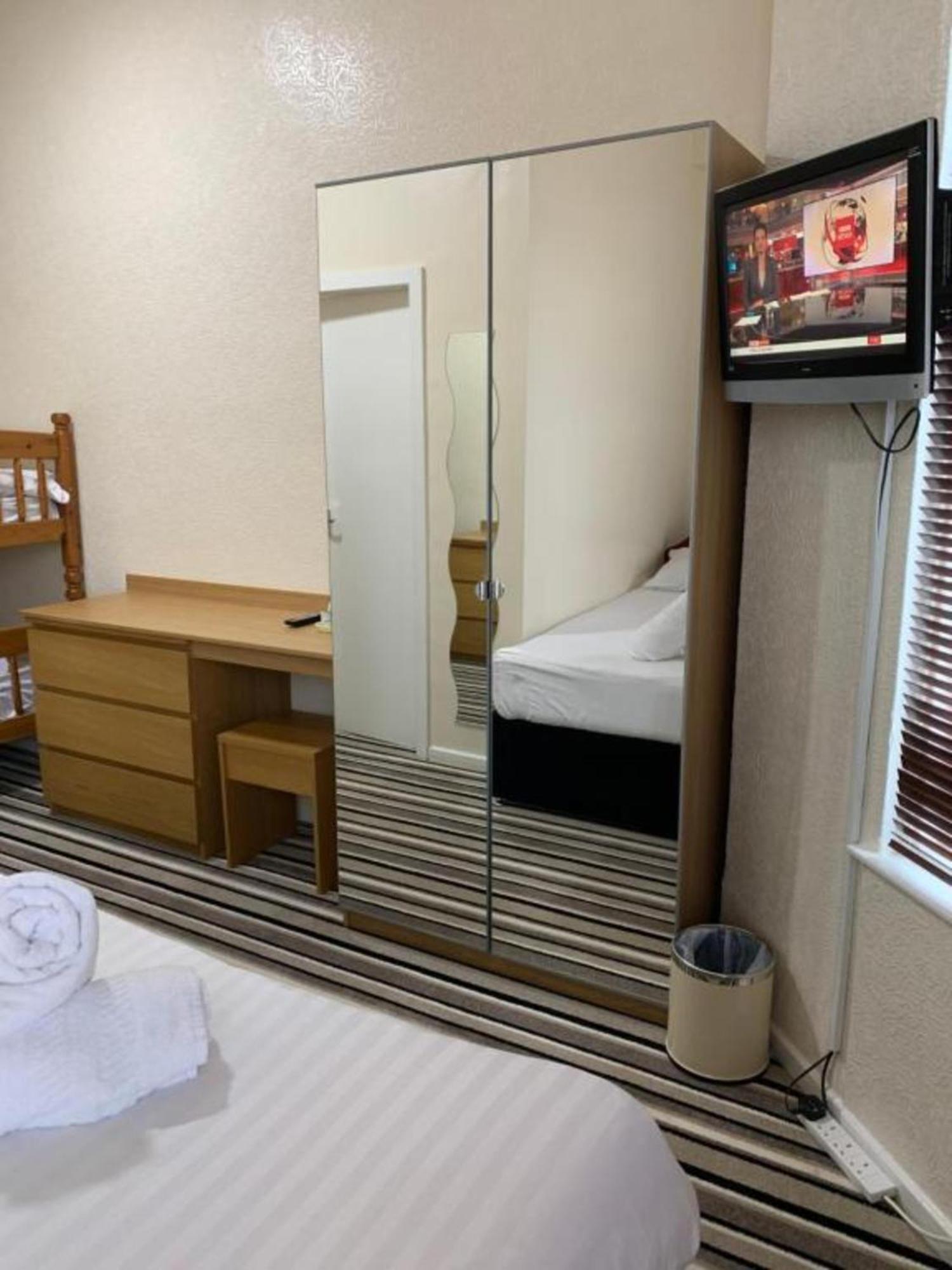 Oyo Wave Crest Hotel Blackpool Eksteriør bilde