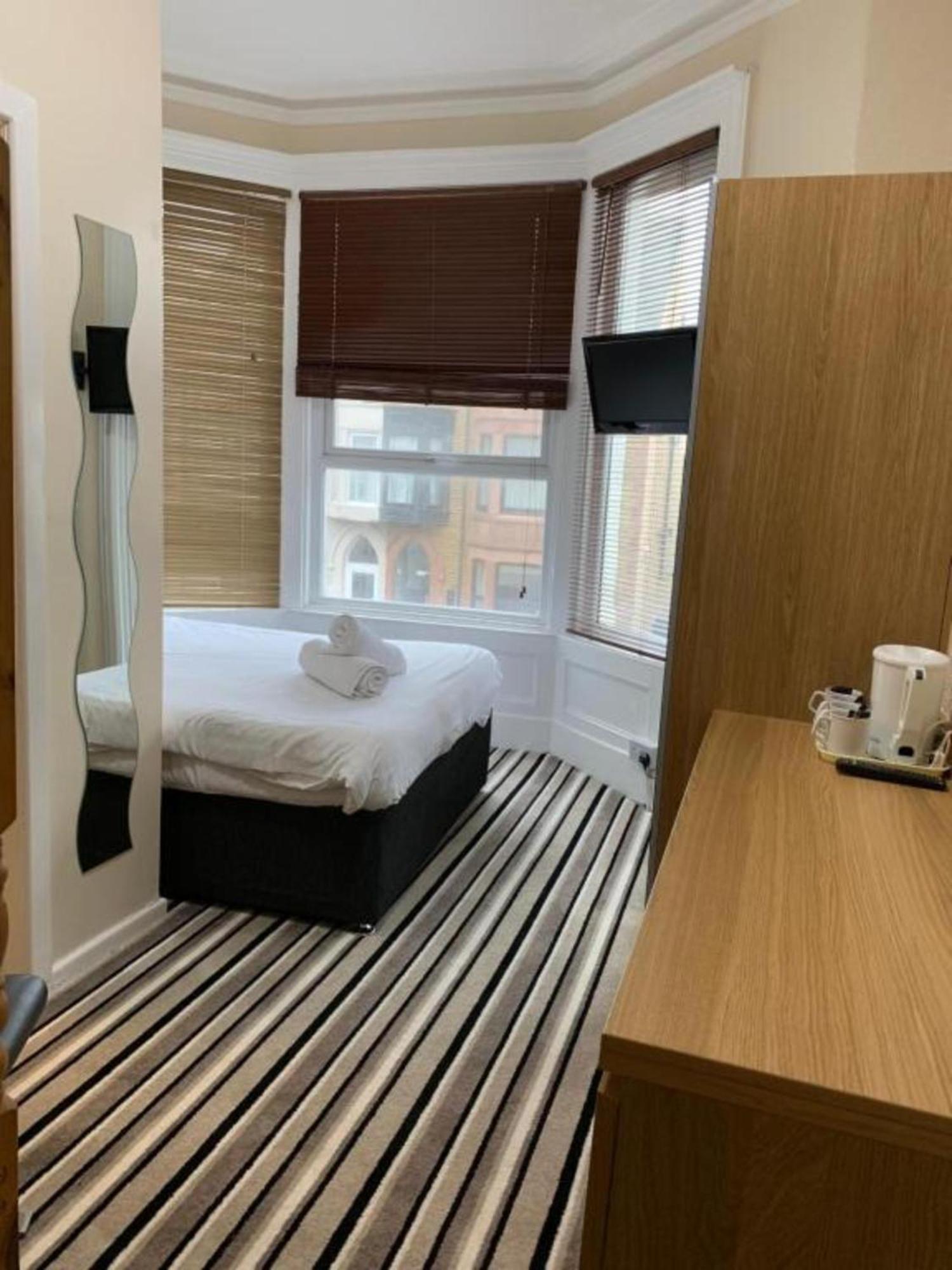 Oyo Wave Crest Hotel Blackpool Eksteriør bilde