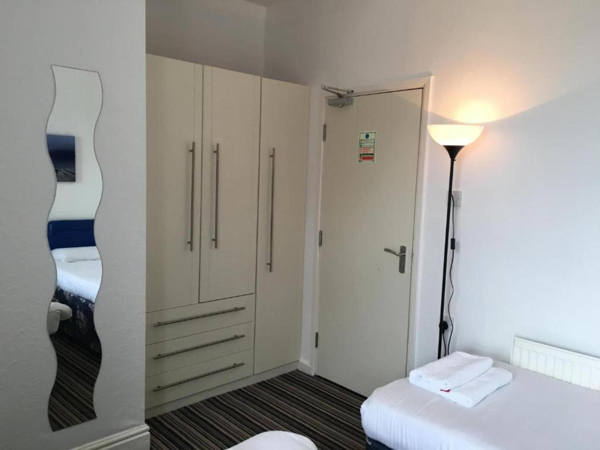 Oyo Wave Crest Hotel Blackpool Eksteriør bilde